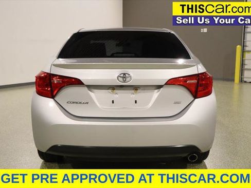 Used 2018 Toyota Corolla SE FWD image 7