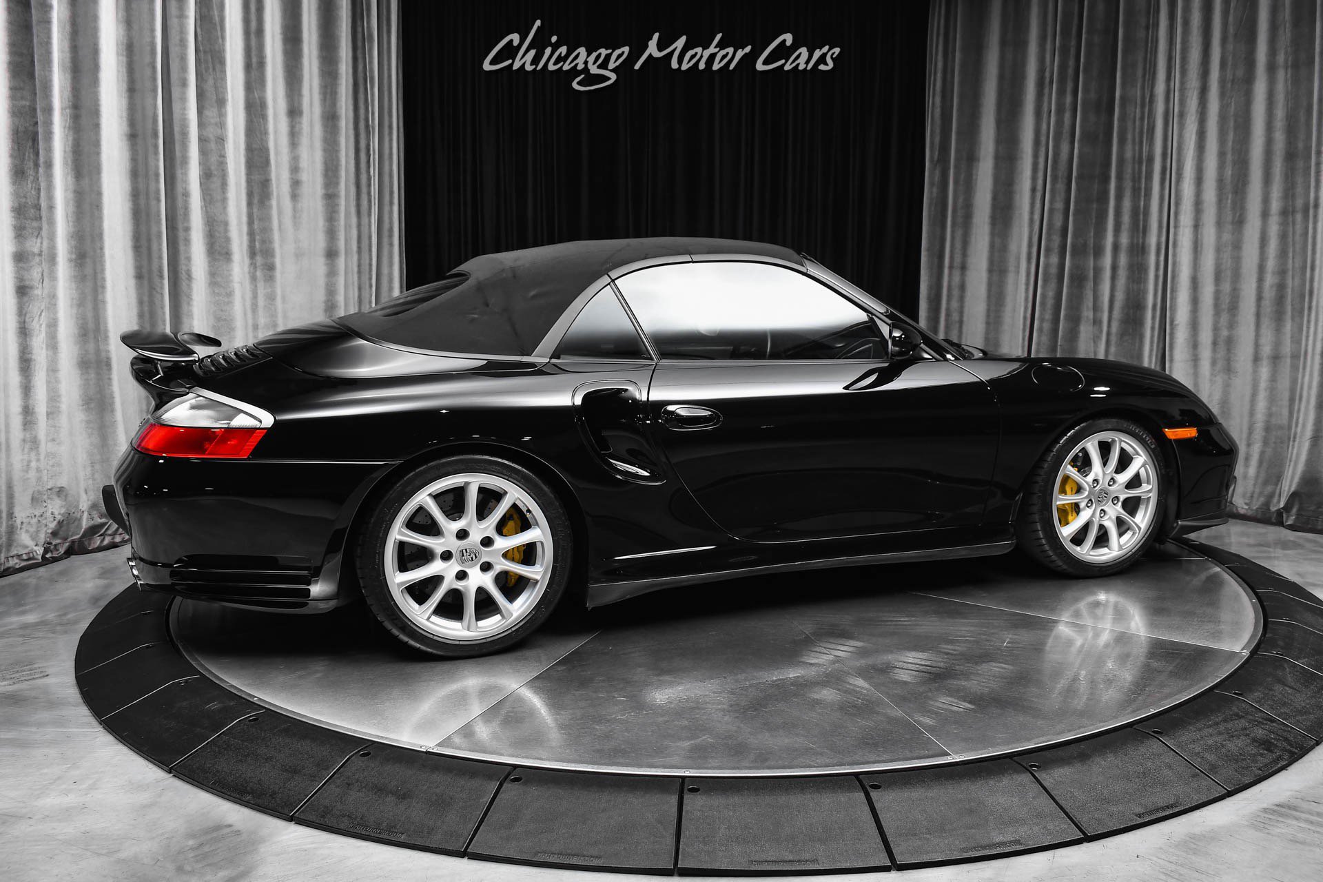 Used 2005 Porsche 911 4 Cabriolet AWD/4WD image 41