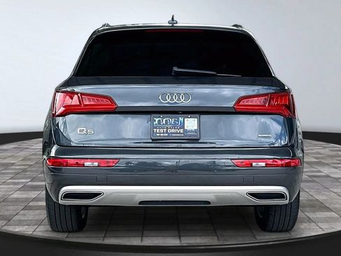Used 2019 Audi Q5 2.0T Premium Plus w/ Premium Plus Package AWD/4WD image 5