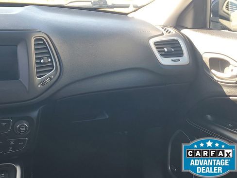 Used 2021 Jeep Compass Latitude w/ Sun and Sound Group image 27