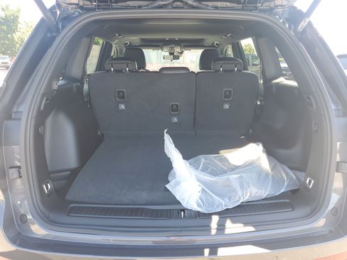 New 2026 Jeep Grand Cherokee Altitude RWD image 7