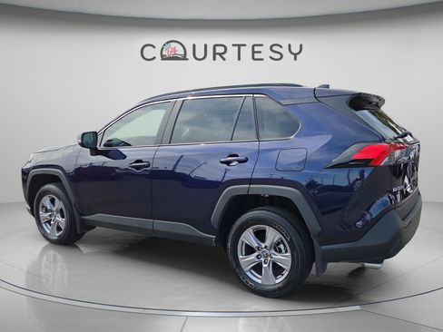 Certified 2025 Toyota RAV4 XLE w/ Convenience Package FWD image 3