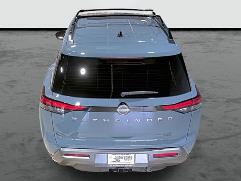 New 2026 Nissan Pathfinder Platinum AWD/4WD image 3