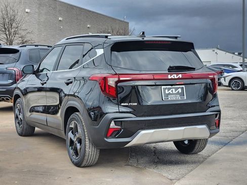 New 2026 Kia Seltos EX FWD image 3