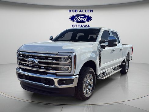 Used 2026 Ford F250 Lariat w/ Chrome Package AWD/4WD image 1