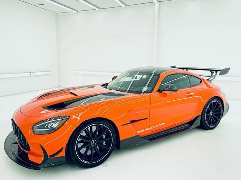 Used 2021 Mercedes-Benz AMG GT Black Series image 2