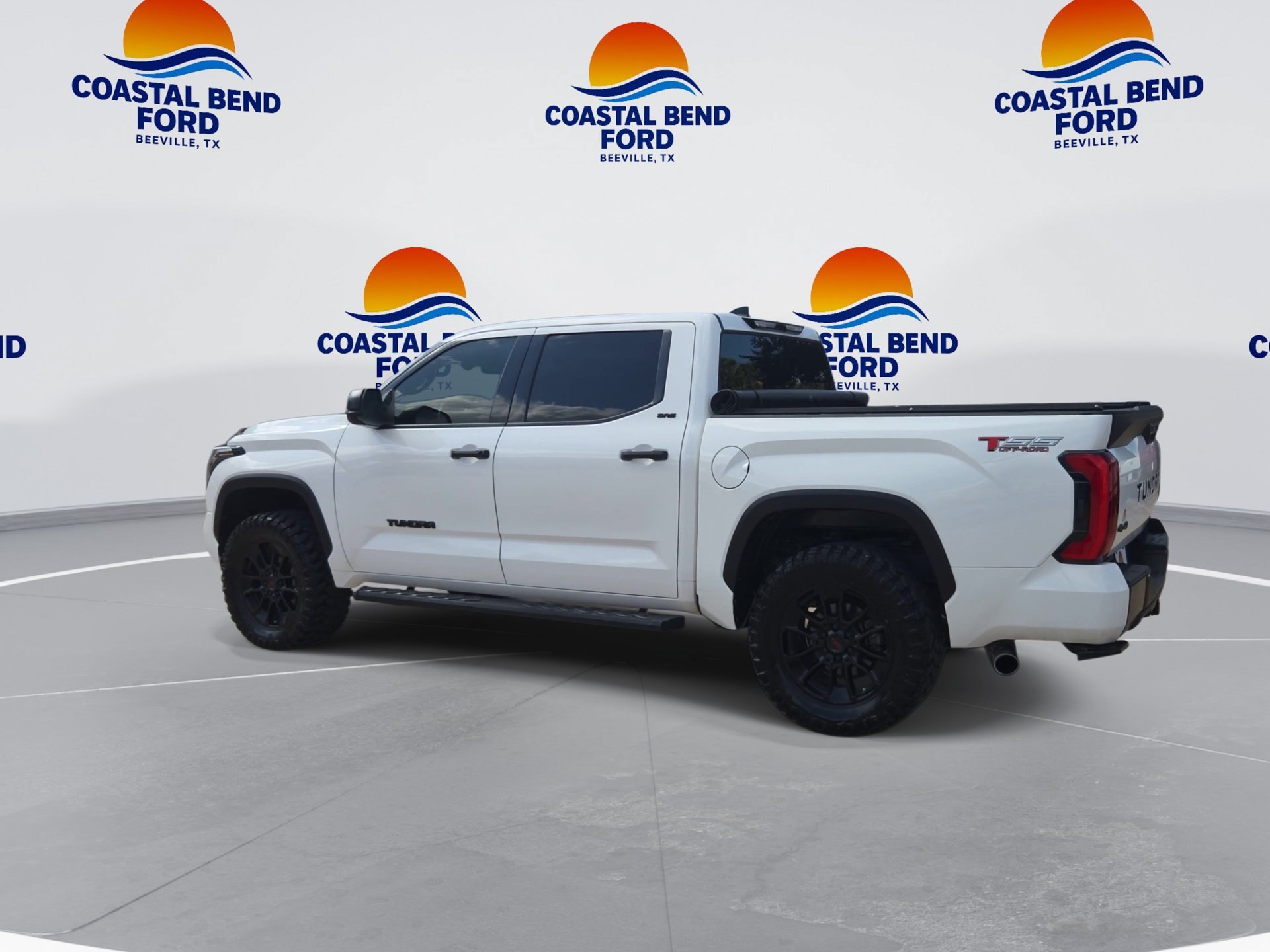 Used 2023 Toyota Tundra SR5 AWD/4WD image 6
