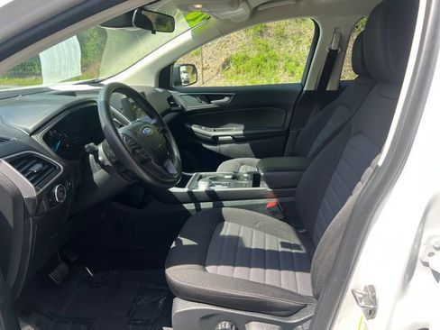 Used 2024 Ford Edge SE AWD/4WD image 10