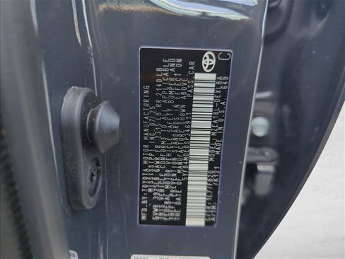 Used 2025 Toyota Corolla LE FWD image 29