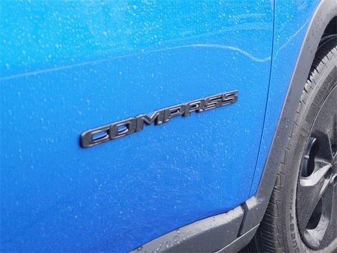 Used 2018 Jeep Compass Altitude image 28