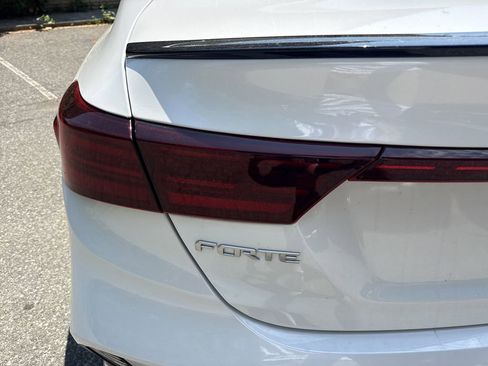 Used 2022 Kia Forte GT-Line w/ GT-Line Premium Package FWD image 34