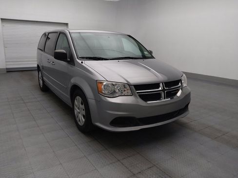 Used 2017 Dodge Grand Caravan SE w/ Power Window Group FWD image 13