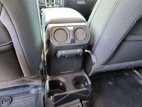Used 2021 Jeep Wrangler Unlimited Sport image 20