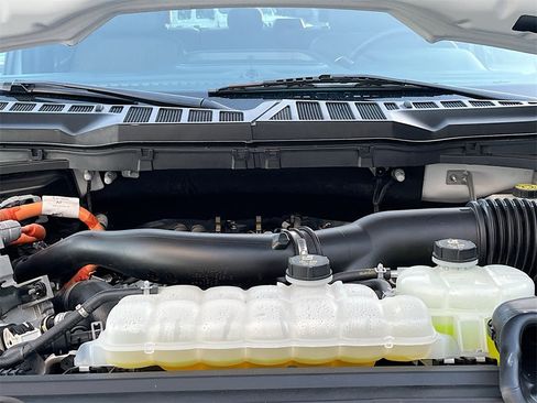 Used 2024 Ford F150 XLT w/ Mobile Office Package image 29