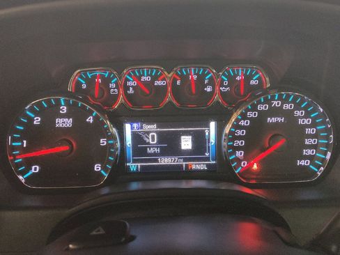 Used 2017 Chevrolet Silverado 1500 LT w/ Texas Edition RWD image 23