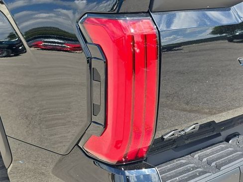 New 2026 Toyota Tundra SR5 AWD/4WD image 33
