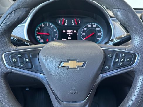 Used 2019 Chevrolet Malibu LS FWD image 22
