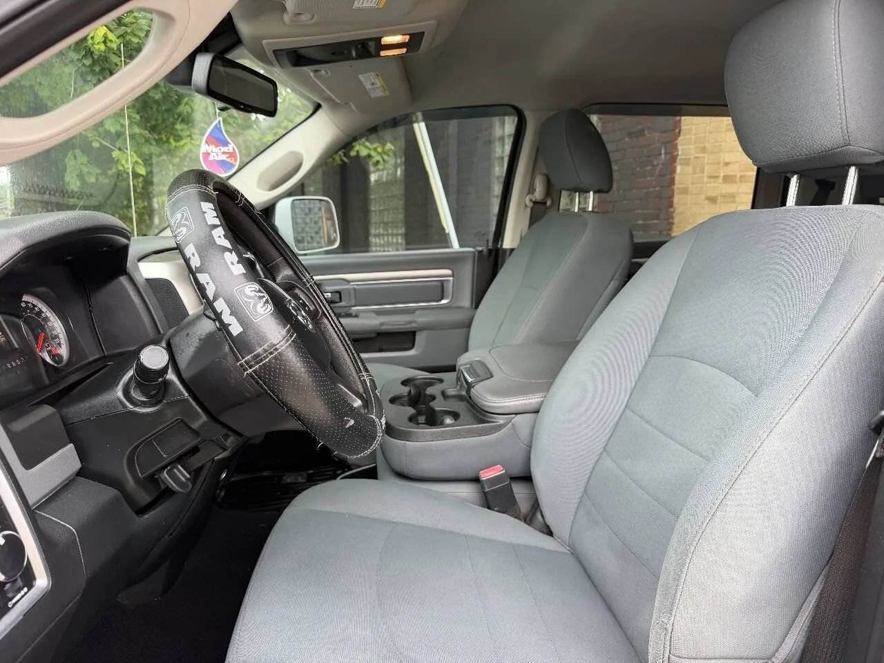Used 2018 RAM 2500 SLT AWD/4WD image 16