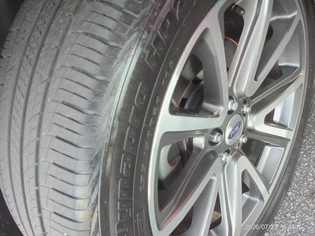 Used 2015 Ford Explorer XLT w/ Equipment Group 202A AWD/4WD image 8