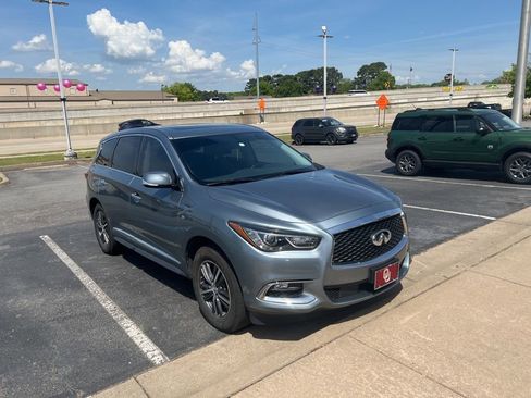 Used 2018 INFINITI QX60 FWD image 8