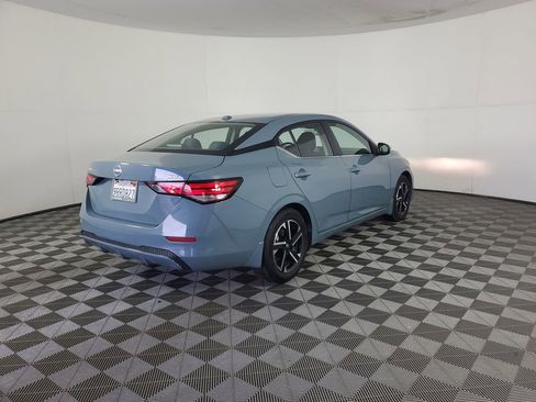 Used 2024 Nissan Sentra SV w/ All-Weather Package image 4