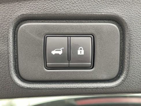 New 2026 Nissan Pathfinder SL w/ SL Premium Package AWD/4WD image 13