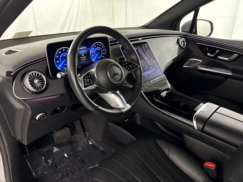 Certified 2023 Mercedes-Benz EQE 500 4MATIC SUV image 4