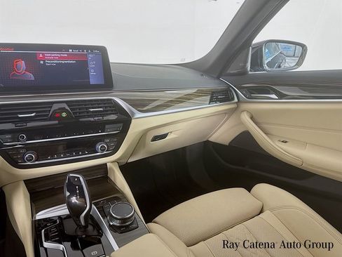 Certified 2023 BMW 530i xDrive w/ Premium Package image 25