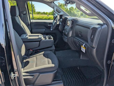 New 2026 Chevrolet Silverado 2500 Custom w/ Custom Value Package AWD/4WD image 6
