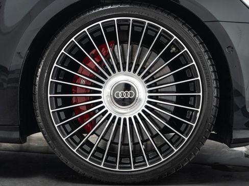 Used 2025 Audi S6 Premium Plus w/ Premium Plus Package image 47