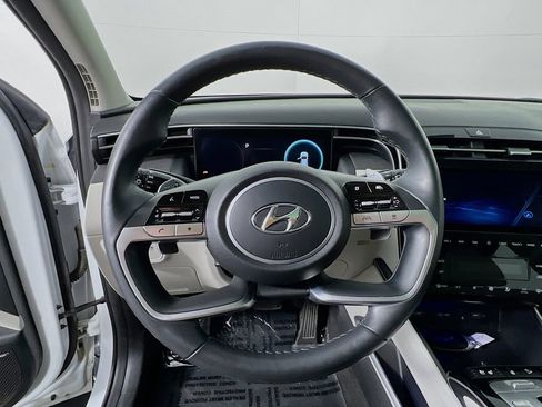 Certified 2022 Hyundai Tucson Limited image 10