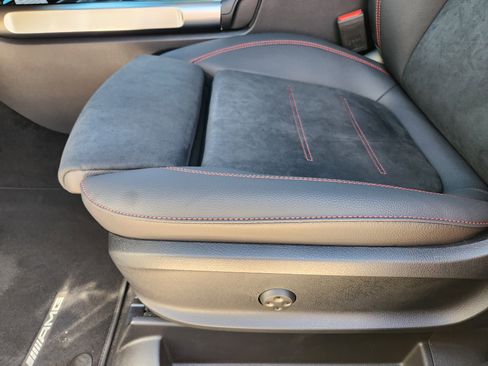 New 2026 Mercedes-Benz GLB 250 4MATIC image 24