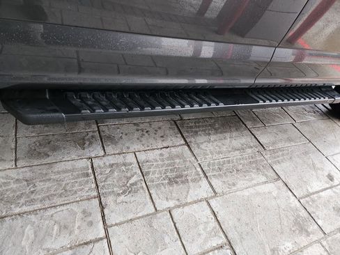 Used 2019 Ford F150 Lariat image 33