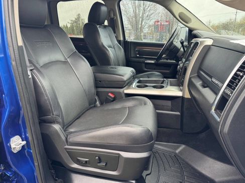 Used 2016 RAM 3500 Laramie w/ Convenience Group AWD/4WD image 14