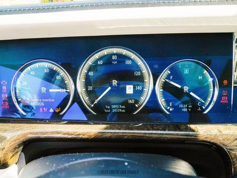 Used 2020 Rolls-Royce Phantom Sedan RWD image 17