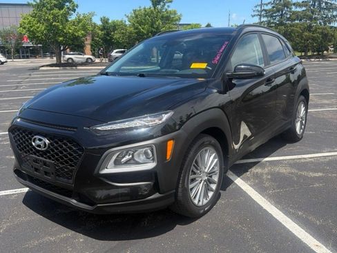 Used 2020 Hyundai Kona SEL AWD/4WD image 3