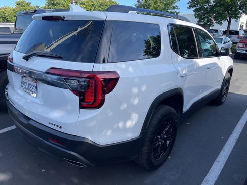 Used 2023 GMC Acadia AT4 w/ Technology Package AWD/4WD image 2