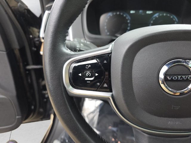 Used 2018 Volvo XC90 T6 Inscription w/ Convenience Package AWD/4WD image 17