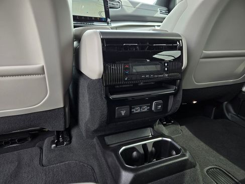 New 2026 Jeep Grand Wagoneer L Limited AWD/4WD image 28