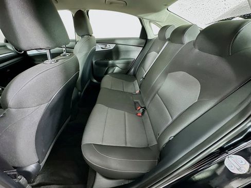 Used 2024 Kia Forte LXS image 28