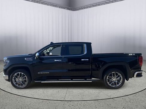 Used 2025 GMC Sierra 1500 SLT w/ SLT Premium Plus Package AWD/4WD image 3