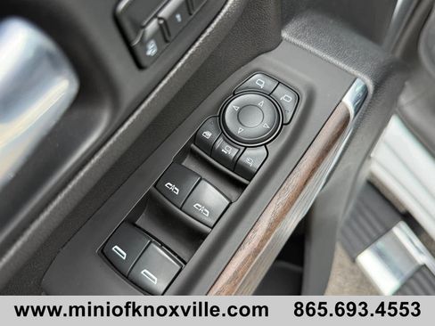Used 2021 GMC Sierra 3500 Denali w/ Denali Ultimate Package AWD/4WD image 17