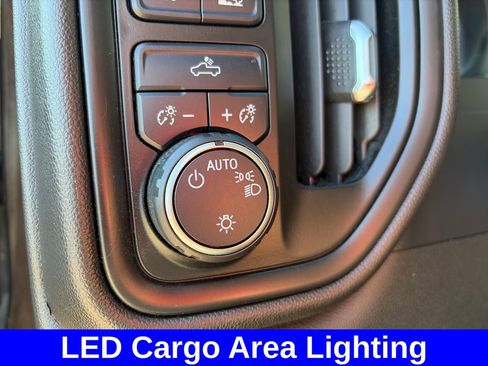 Used 2020 Chevrolet Silverado 1500 Custom w/ Custom Value Package AWD/4WD image 26