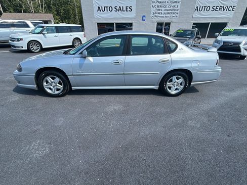 Used 2004 Chevrolet Impala LS w/ Preferred Equipment Group FWD image 2