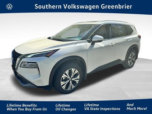 Used 2021 Nissan Rogue SV w/ Premium Package image 1