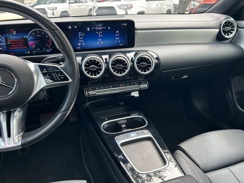 Used 2025 Mercedes-Benz CLA 250 4MATIC image 18