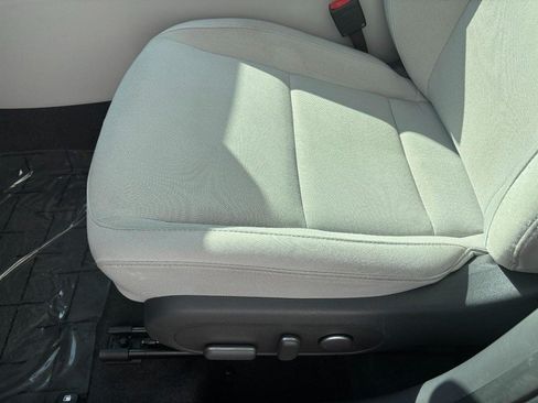 Used 2024 Hyundai Kona SEL AWD/4WD image 21