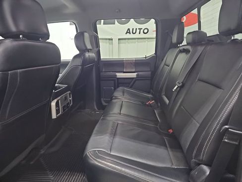 Used 2019 Ford F350 Lariat w/ Chrome Package image 22