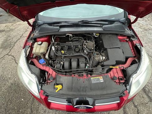 Used 2012 Ford Focus SEL image 15