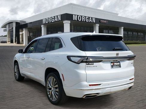 New 2026 Buick Enclave Avenir w/ Super Cruise Package FWD image 5